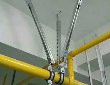 闸阀支撑架的质量要求。价格决定了新绛抗震支撑框架的质量。